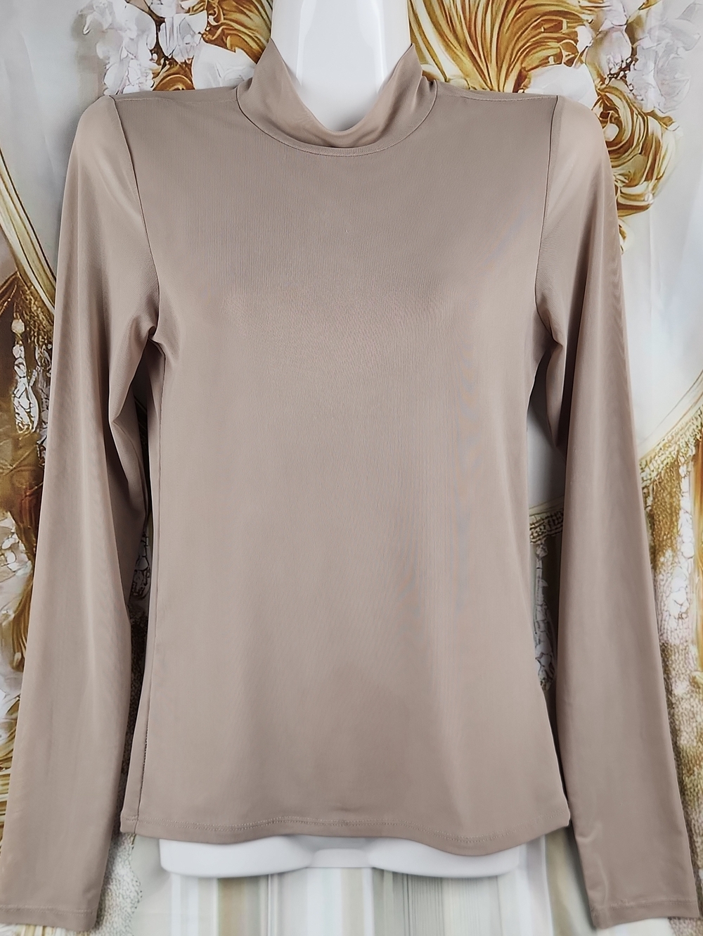 J for Justify Taupe/Nude Mock Neck Long Sleeve Top.